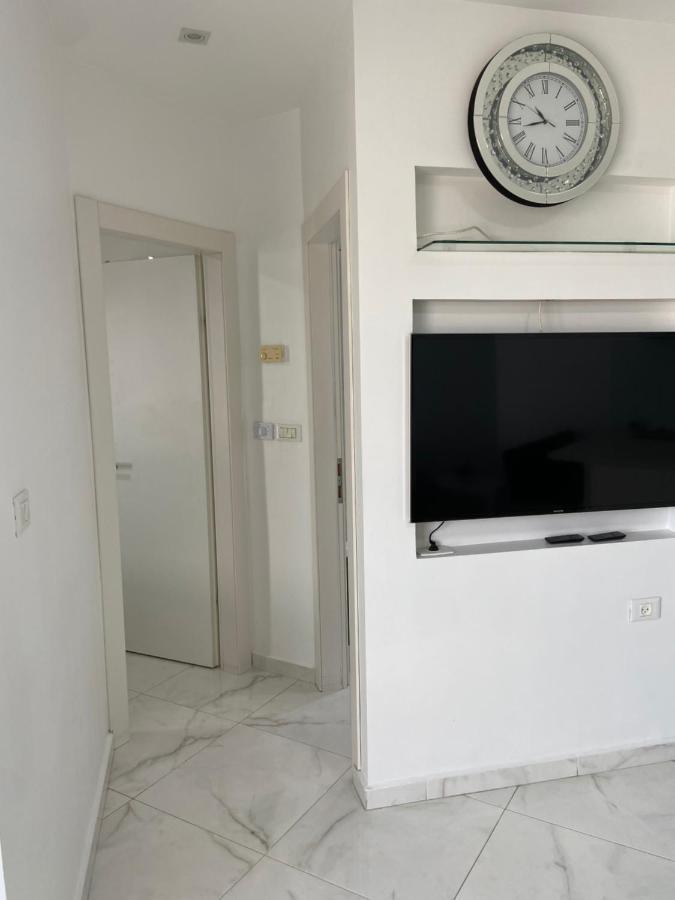 Amazing Suite On The Sea-סוויטה מדהימה על הים Bat Yam Exterior photo