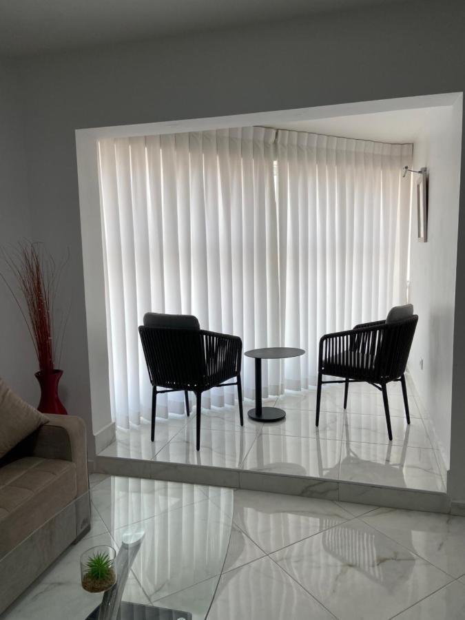 Amazing Suite On The Sea-סוויטה מדהימה על הים Bat Yam Exterior photo